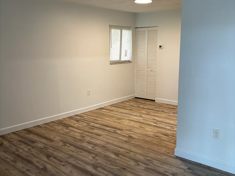 6140 SW 37th St #1 — Photo 5