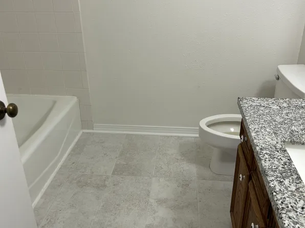 5034 Alvin Dark Ave, Baton Rouge, LA 70820