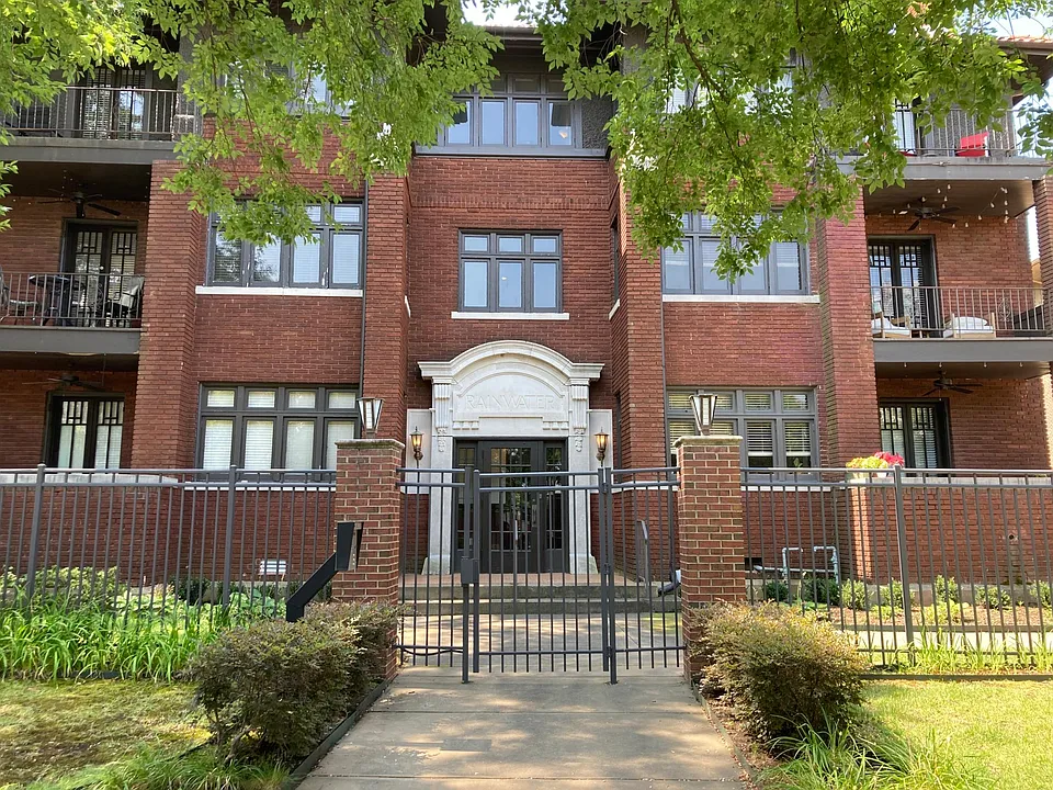 519 E Capitol Ave #2C