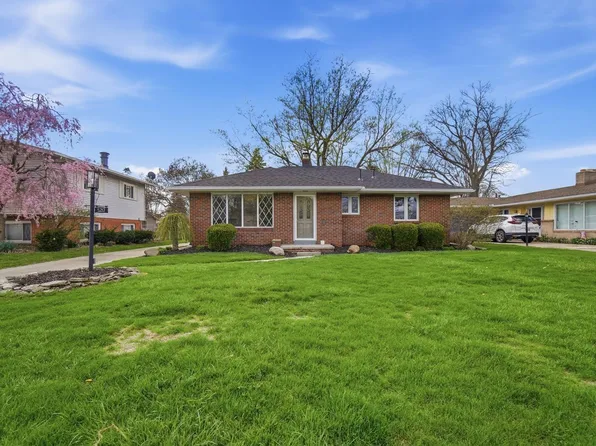 5217 Grosse Point Pkwy, Toledo, OH 43611