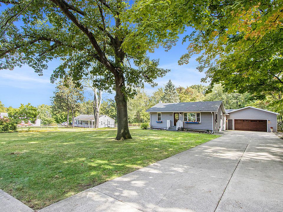 1st image of 7443 Kingston Dr