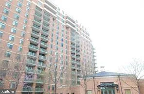 Sterling Codm — Photo 1