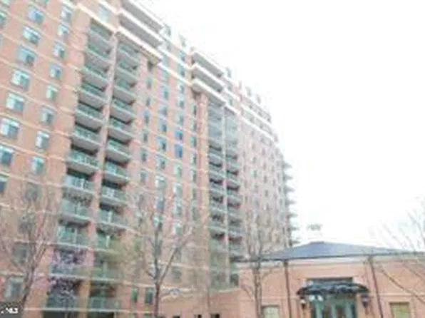 11700 Old Georgetown Rd Unit 207, North Bethesda, MD 20852