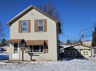 213 W Wescott Ave, Shawano, WI 54166
