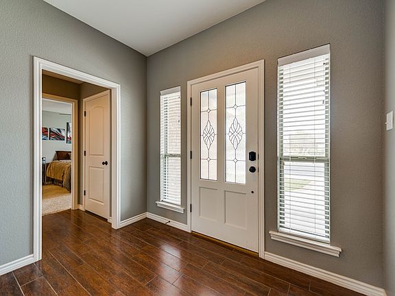 4th image of 3505 Coquina Ln