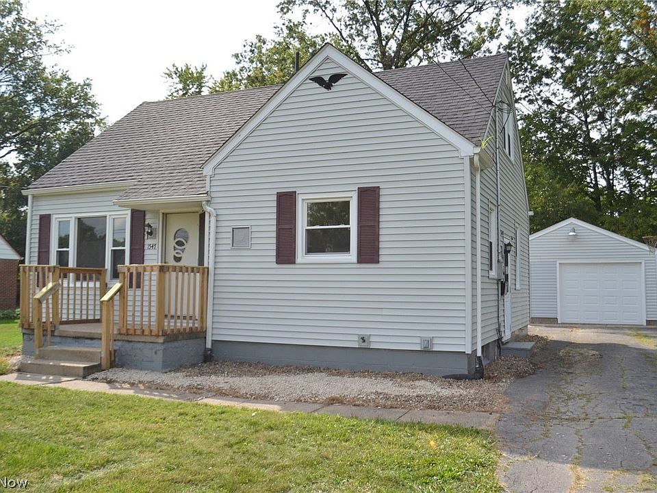 1st image of 1547 Clemmens Ave NW