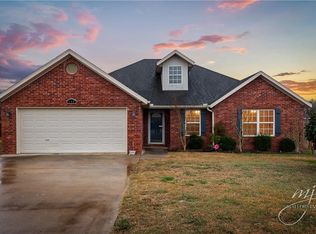 603 Custer St, Prairie Grove, AR 72753