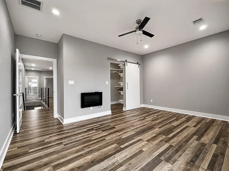 3923 Yale St #B — Photo 8
