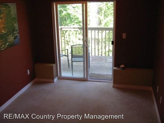 4th image of 22302 Autumnwood Ct SE