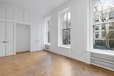 Rented by BARNES New York