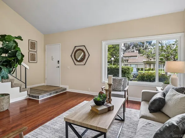 10828 Caravelle Pl, San Diego, CA 92124
