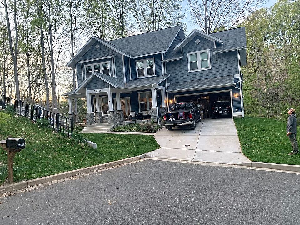 1st image of 15896 Nightingale Pl