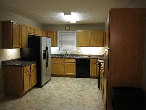 2nd image of 2904 Cliffside Dr