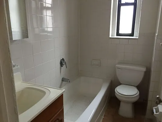 Rented by GPA Realty | media 32