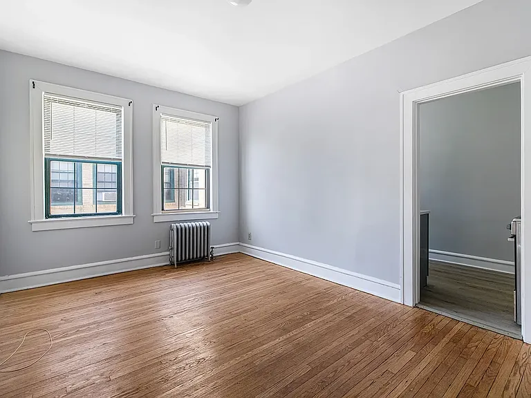 109 Chestnut St #17 — Photo 8