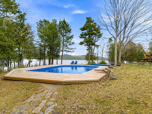5th image of 71 Delaney Ln