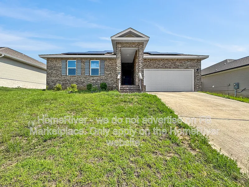 5578 Guinevere Ln
