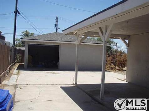 4th image of 16151 Chula Vista St