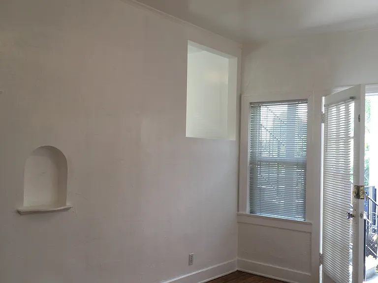 2035 1/4 N Vista Del Mar Ave — Photo 6