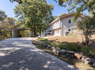 17536 26th St, Lawrence, KS 66044