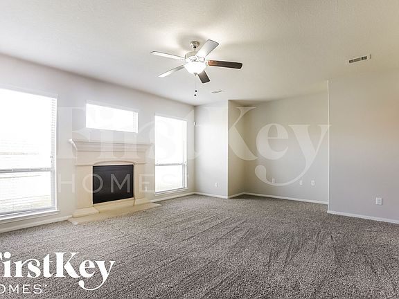 3rd image of 9931 Knob Hollow Way