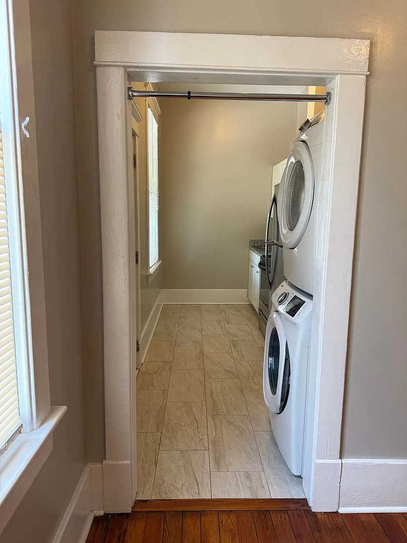 501 East Park Ave — Photo 4