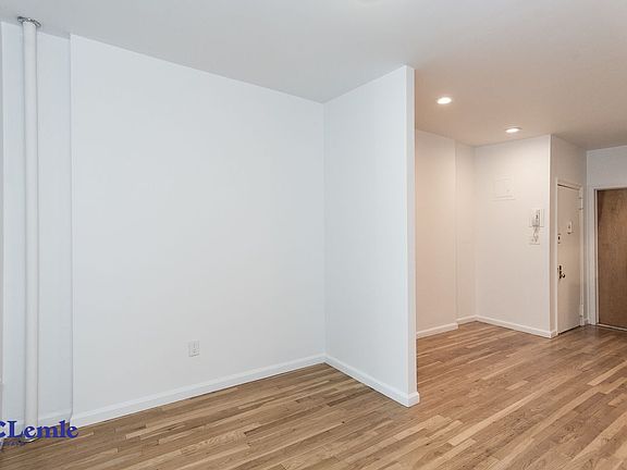5th image of 410 E 78th St APT 2D