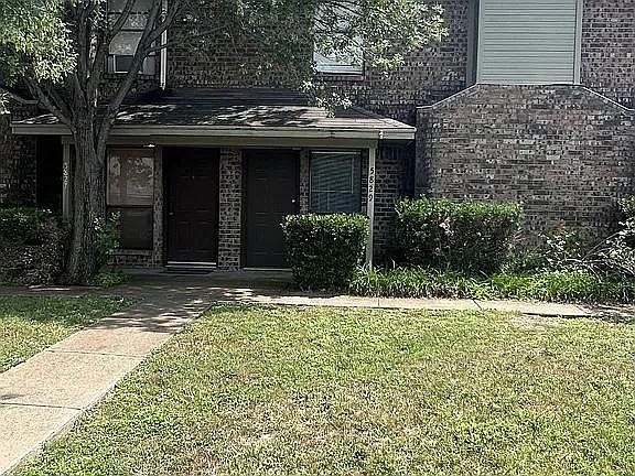 4th image of 5829 Shadydell Dr #1