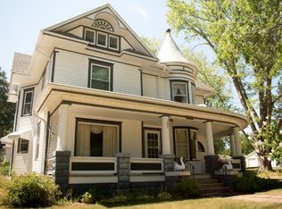 707 Grove Ave, Corning, IA 50841