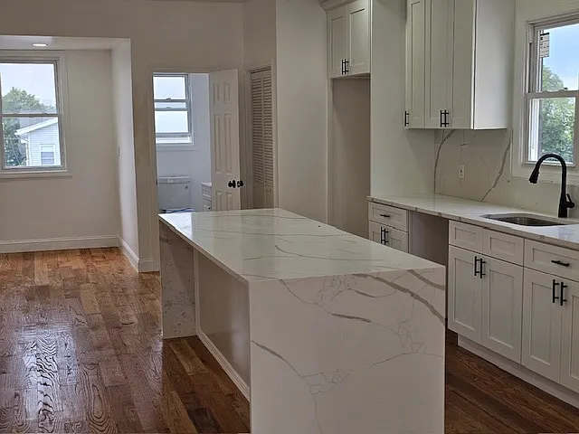 5 bed, 3.5 bath, $4,500 — Photo 4