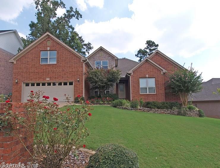 1st image of 2015 Wellington Woods Dr