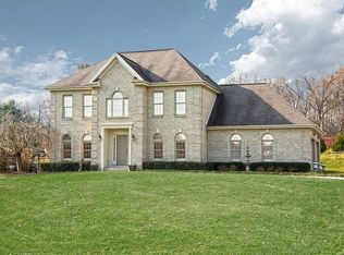 122 Cloverdale Dr, Evans City, PA 16033