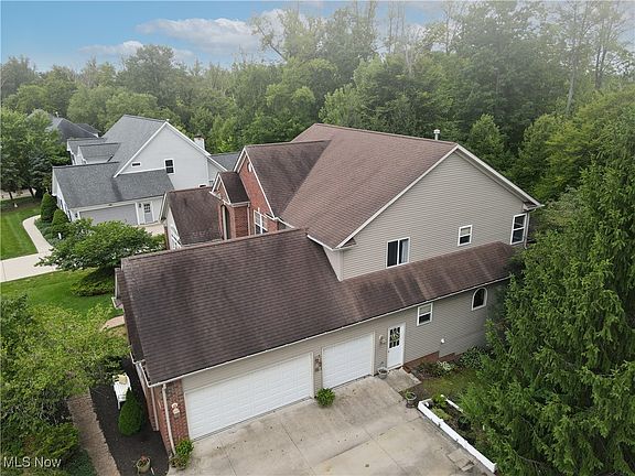 2nd image of 1225 River Run Dr