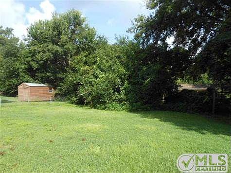 2nd image of 2104 Faulk Dr