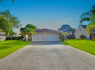 116 Aetna St, Sebastian, FL 32958