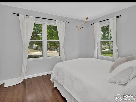3rd image of 321 Sumner St