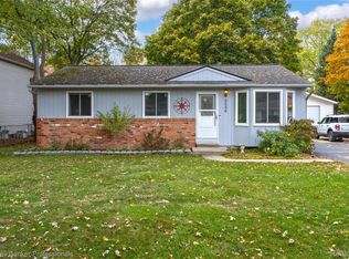 2580 Longview Ave, Rochester Hills, MI 48307