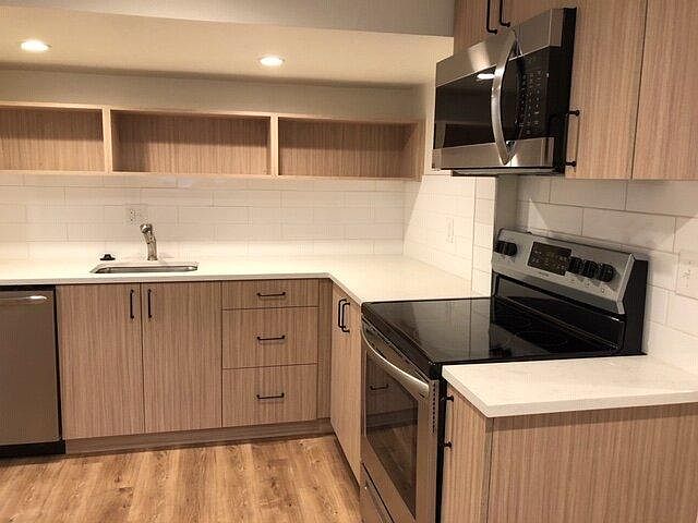 1st image of 32 N Clarkson St #B