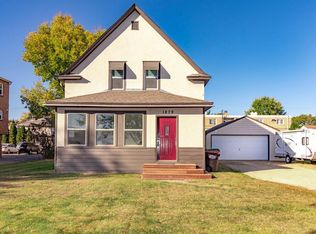 1879 Larpenteur Ave W, Falcon Heights, MN 55113