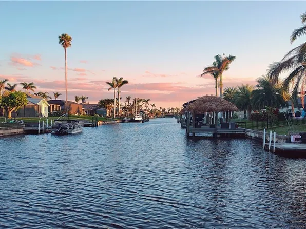 3018 SE 18th Pl, Cape Coral, FL 33904