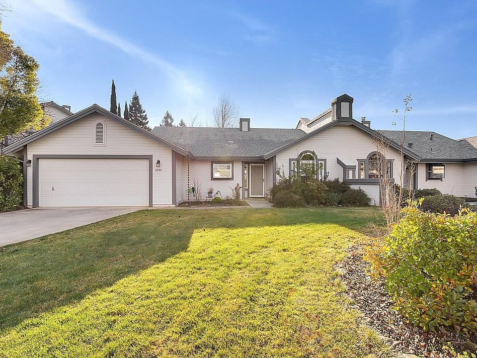 1st image of 2242 Corral Dr