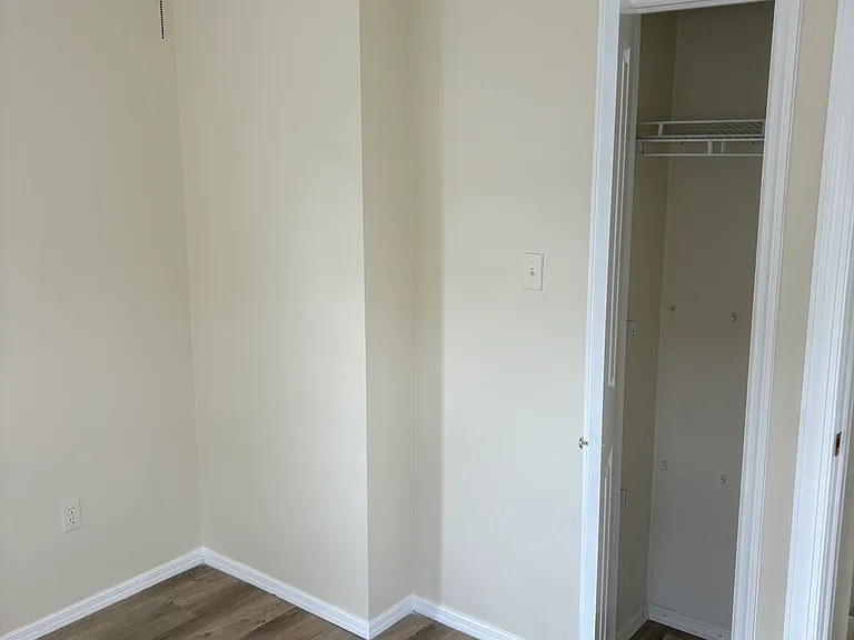 44 Olympia Blvd #R — Photo 7