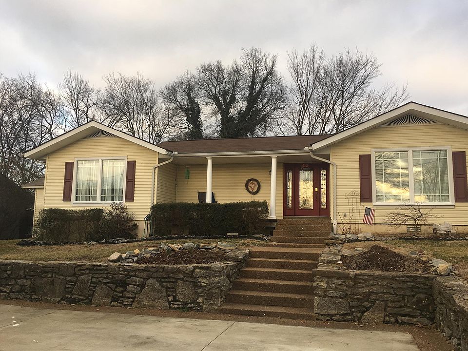 1st image of 107 Pico Ct