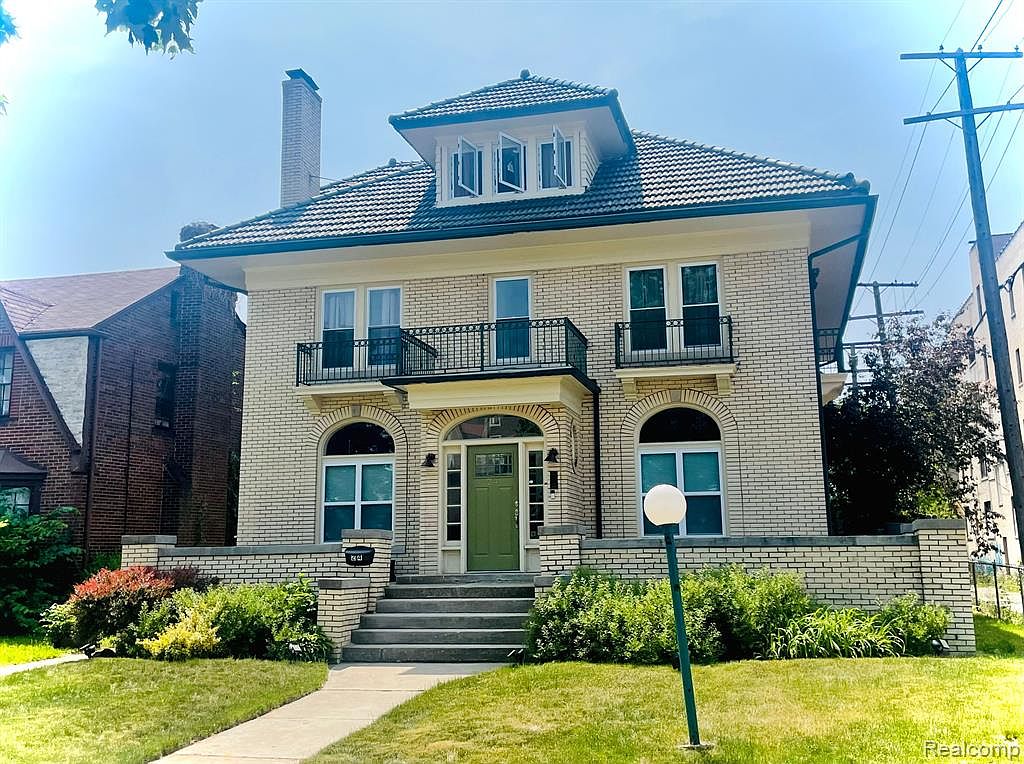 24 Farrand Park, Highland Park, MI 48203 MLS 20230043596 Zillow