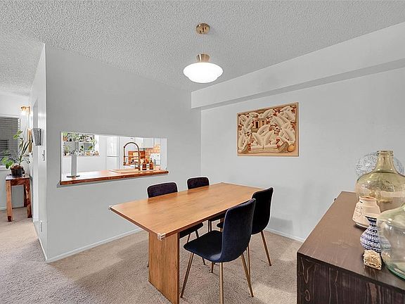 5th image of 117 GARDENS Drive #204