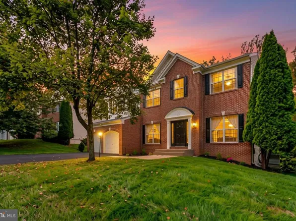 14468 General Washington Dr, Woodbridge, VA 22193