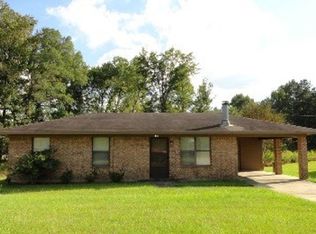 110 Raymond Dr, New Llano, LA 71461