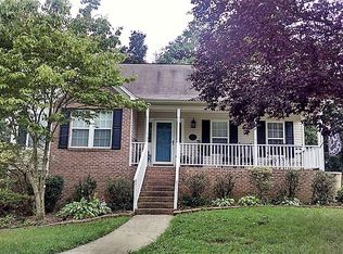 370 Running Springs Ln, Kernersville, NC 27284