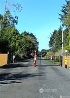 2nd image of 39 Dolphin Ln.