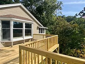 67 Glenwood Dr — Photo 1
